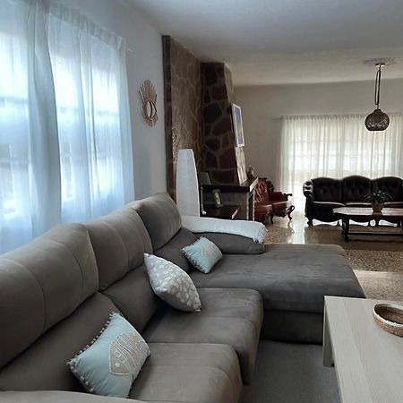 Villa Mis 5 Amores Con Piscina Бенидорм Экстерьер фото