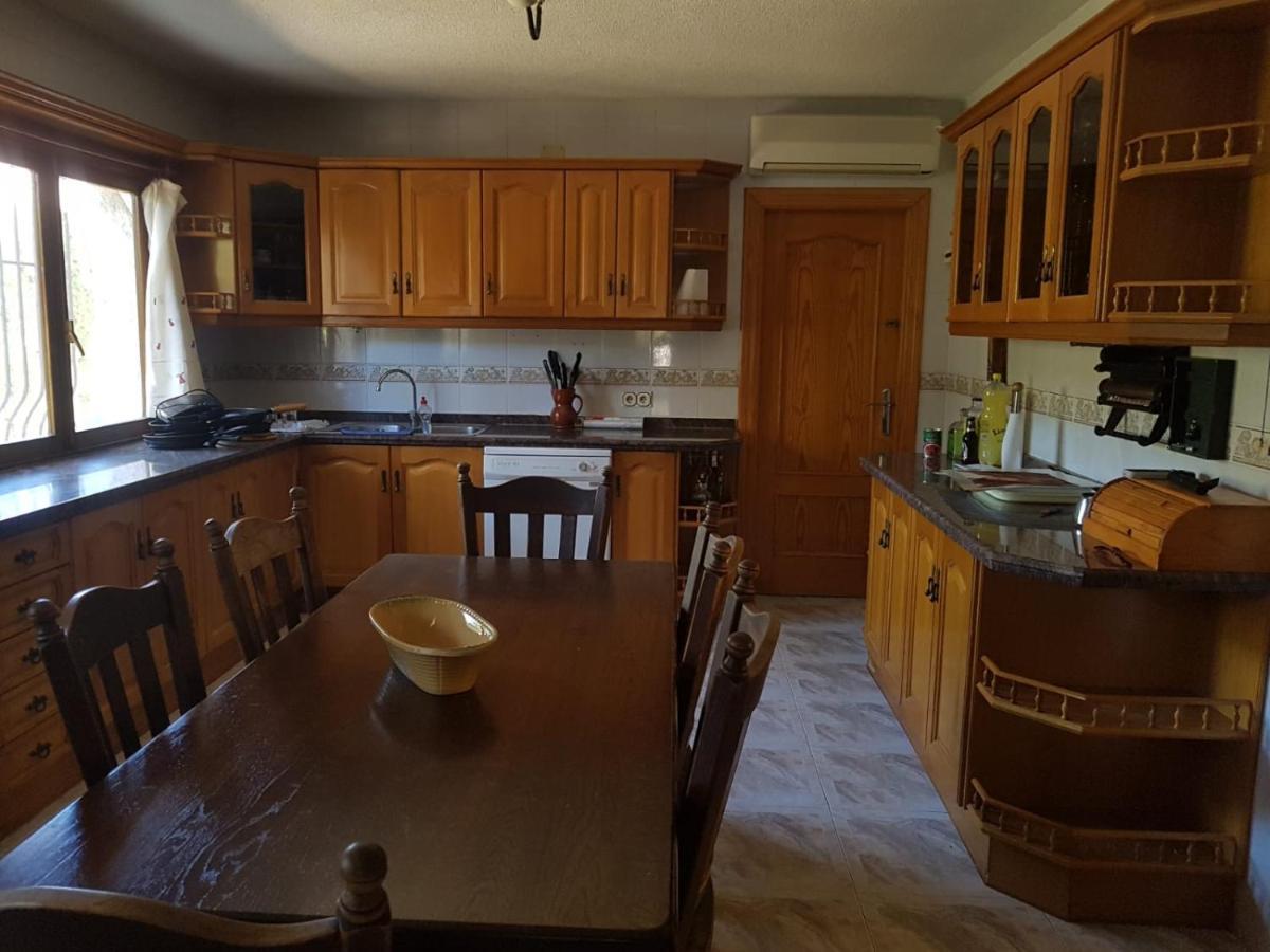 Villa Mis 5 Amores Con Piscina Бенидорм Экстерьер фото