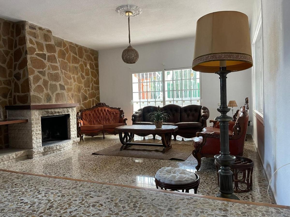 Villa Mis 5 Amores Con Piscina Бенидорм Экстерьер фото