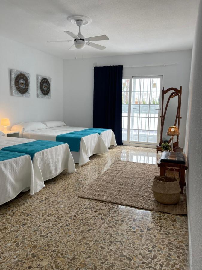Villa Mis 5 Amores Con Piscina Бенидорм Экстерьер фото
