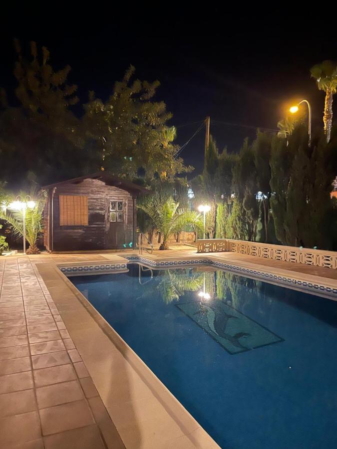 Villa Mis 5 Amores Con Piscina Бенидорм Экстерьер фото